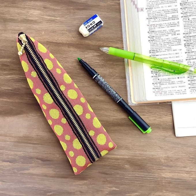 【ピンクグレープフルーツ】畳縁 ぺたんこ ミニポーチ 小銭入れ カードケース 水玉 オレンジ 黄色