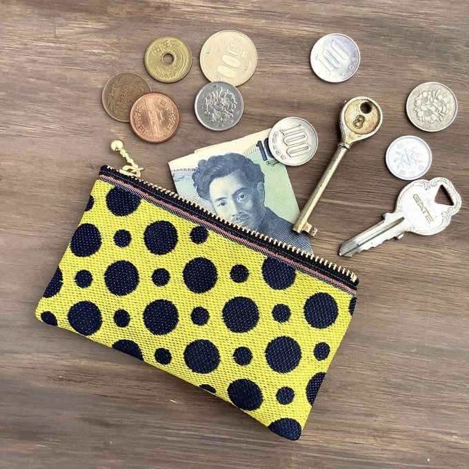 【チーター】畳縁 ぺたんこ ミニポーチ 小銭入れ カードケース ドット 水玉 黒 黄色