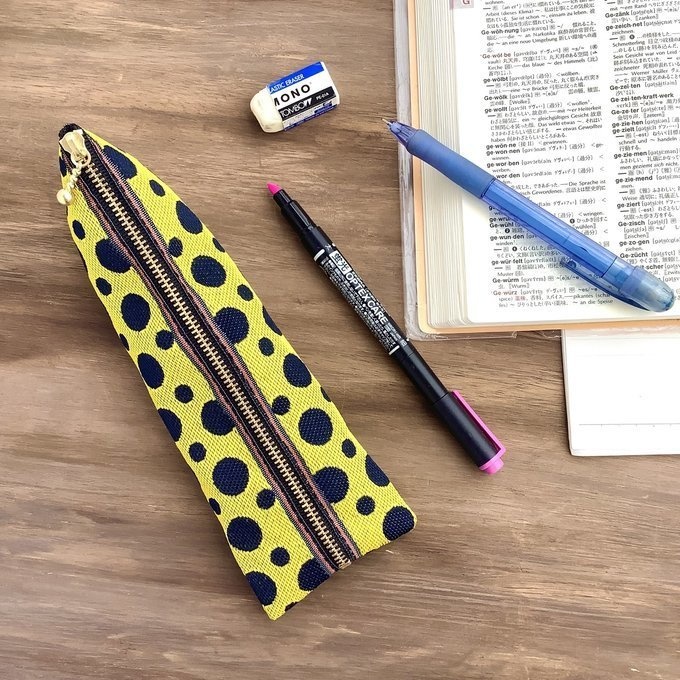 【チーター】畳縁 ぺたんこ ミニポーチ 小銭入れ カードケース ドット 水玉 黒 黄色