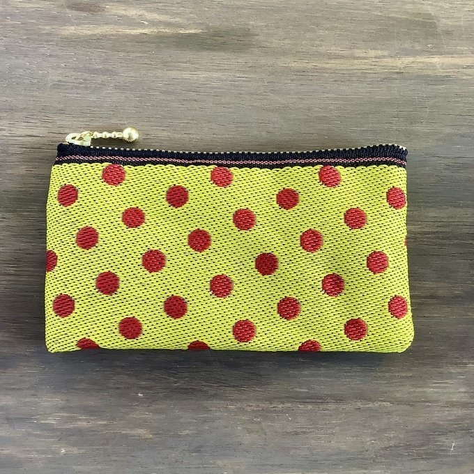 【アカテンイロウミウシ】畳縁 ぺたんこ ミニポーチ 小銭入れ カードケース ドット 水玉 黄色 赤