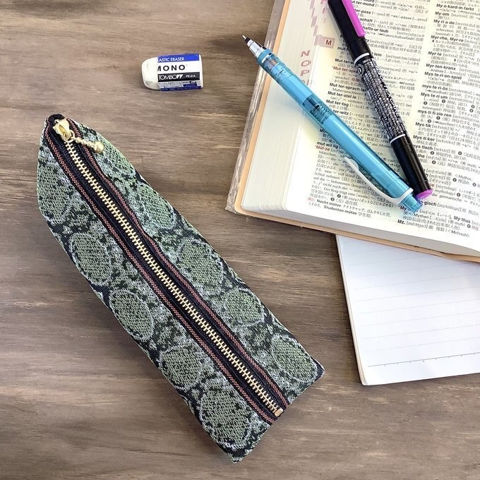 【青蛇柄】畳縁 ぺたんこ ミニポーチ 小銭入れ カードケース ブルー ヘビ パイソン