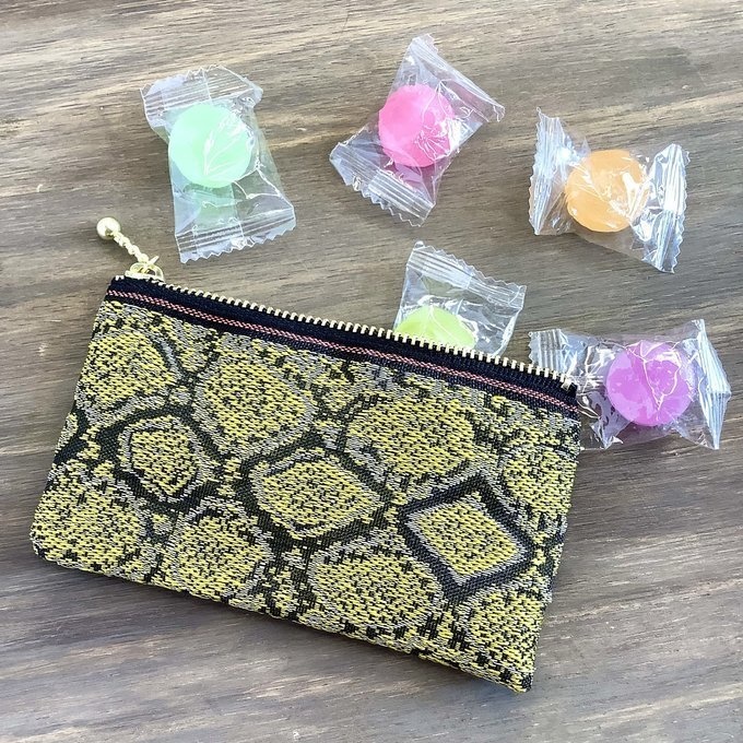 【金蛇柄】畳縁 ぺたんこ ミニポーチ 小銭入れ カードケース ゴールド ヘビ パイソン