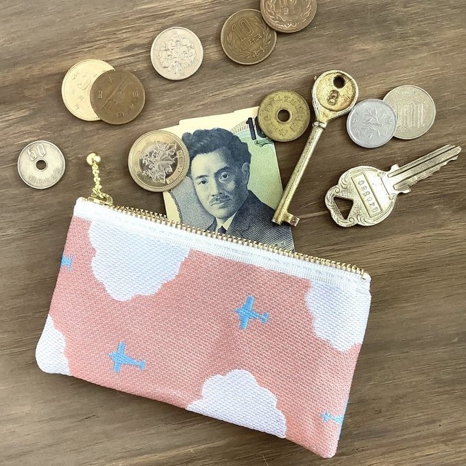 【飛行機と雲】畳縁 ぺたんこ 小銭入れ ミニポーチ カードケース 空 茜空 コーラル