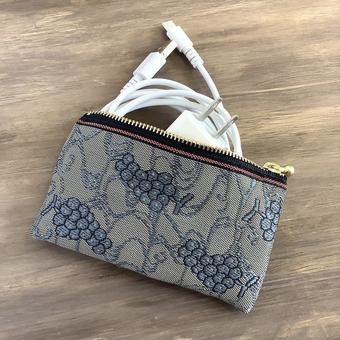 【青ぶどう】畳縁 ぺたんこ ミニポーチ 小銭入れ カードケース 青 ブドウ 葡萄 ワイン