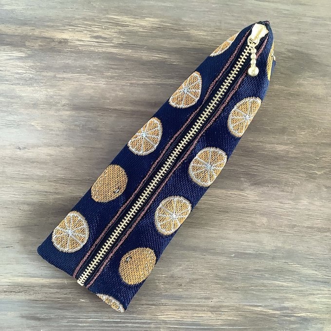 【みかん】畳縁 テトラ型 ペンケース 柑橘 オレンジ シトラス 紺 藍色