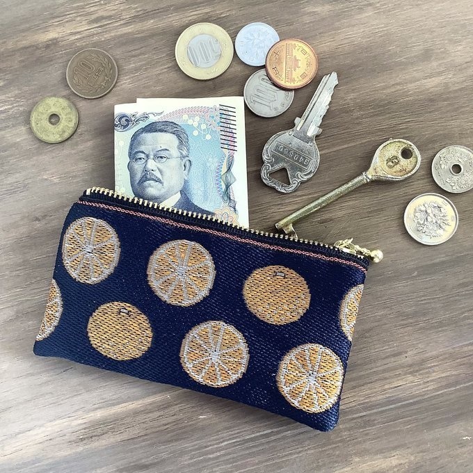 【みかん】畳縁 ぺたんこ ミニポーチ 小銭入れ カードケース 柑橘 オレンジ シトラス 紺 藍色