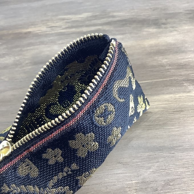 【おめでた柄】畳縁 テトラ型 ペンケース 黒 金 縁起物 へび 瑞雲