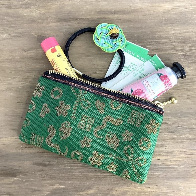 【おめでた柄】畳縁 ぺたんこ ミニポーチ カードケース 小銭入れ 緑 金 縁起物 へび 瑞雲