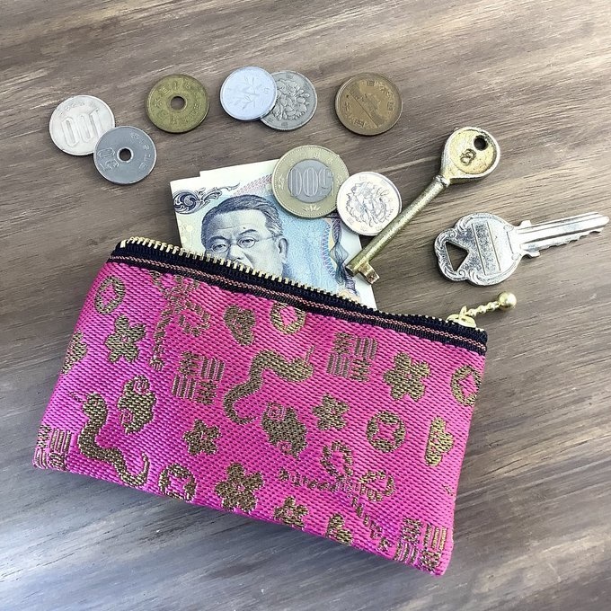 【おめでた柄】畳縁 ぺたんこ ミニポーチ カードケース 小銭入れ ピンク 金 縁起物 へび 瑞雲