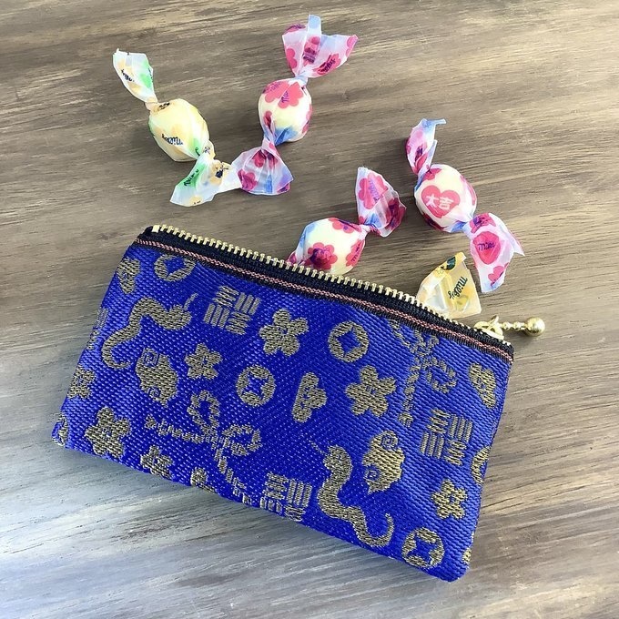 【おめでた柄】畳縁 ぺたんこ ミニポーチ カードケース 小銭入れ 紺 金 縁起物 へび 瑞雲