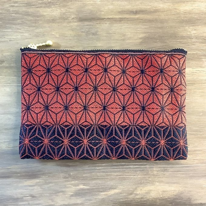 【麻の葉】畳縁 ぺたんこポーチ 赤 黒 縁起物