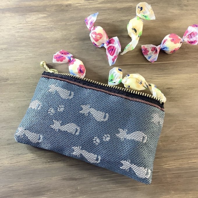 【白猫】畳縁 ぺたんこ 小銭入れ ミニポーチ カードケース シルエット 灰色 グレー