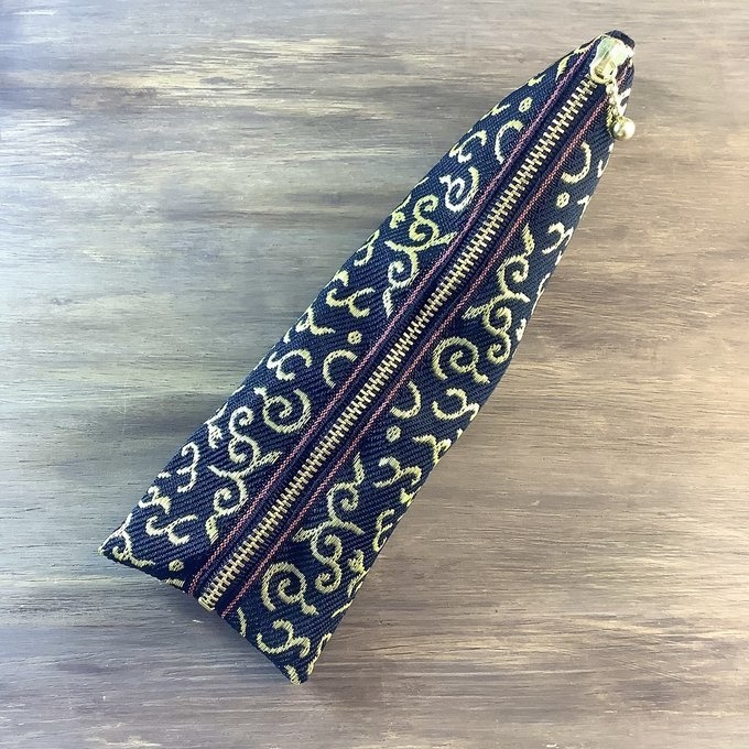 【唐草文様】畳縁 ペンケース 黒 金 からくさ