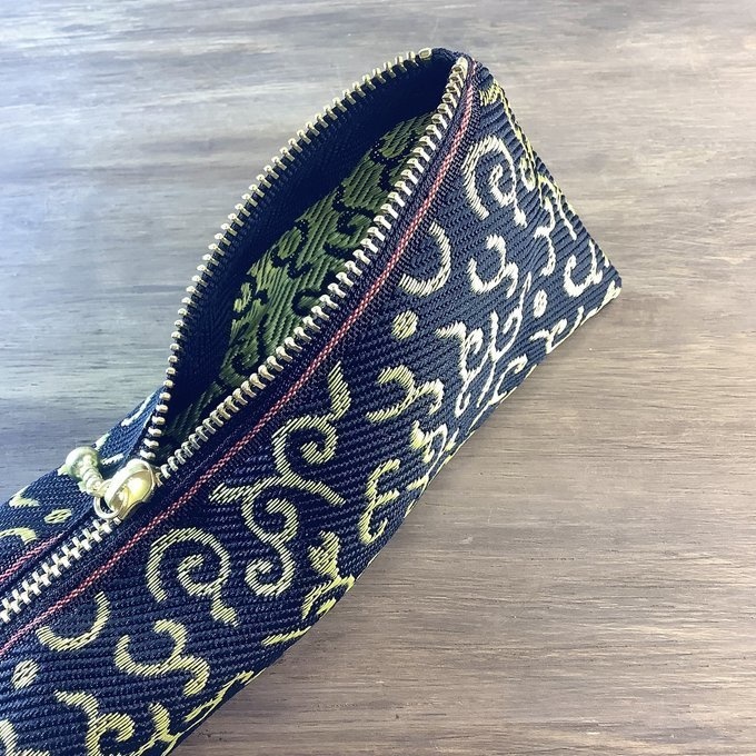 【唐草文様】畳縁 ペンケース 黒 金 からくさ