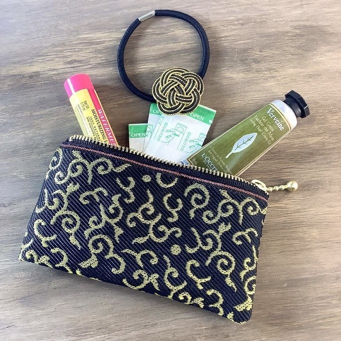 【唐草文様】畳縁 ぺたんこ 小銭入れ ミニポーチ カードケース 黒 金 からくさ