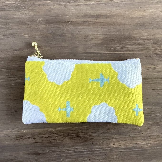 【飛行機と雲】畳縁 ぺたんこ ミニポーチ 小銭入れ カードケース 空 黄金空 黄色