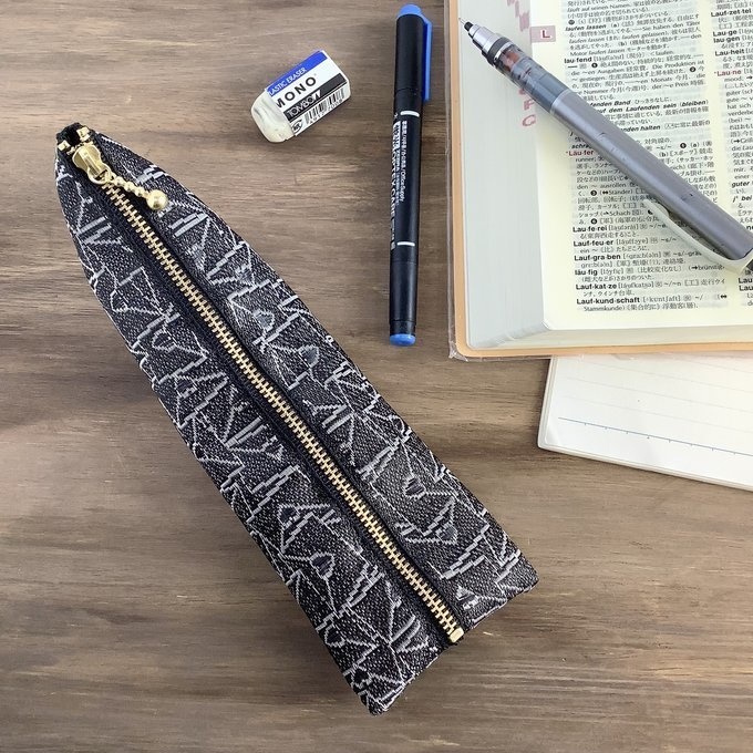 【ラブレター】畳縁 ぺたんこ ミニポーチ 小銭入れ カードケース ハート 黒 白 モノトーン