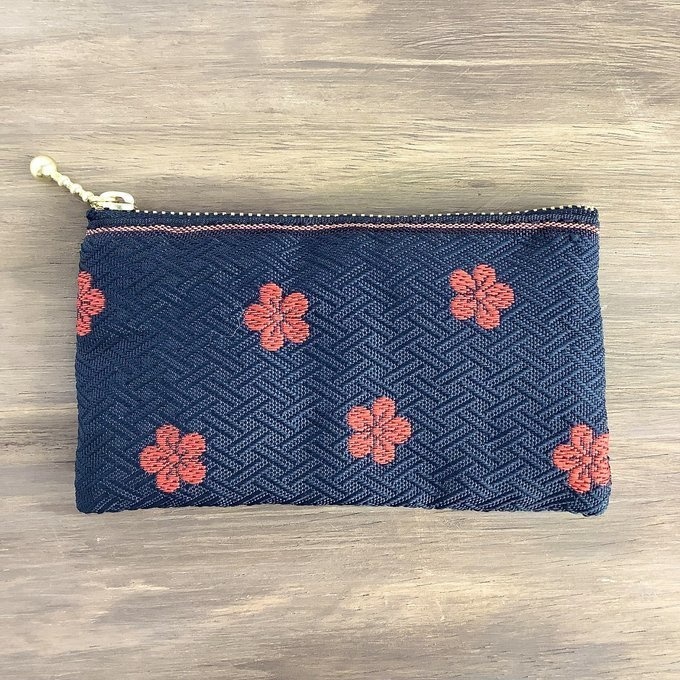 【夜の梅】畳縁 ぺたんこ ミニポーチ 小銭入れ カードケース 和風 春 黒 梅 紅梅