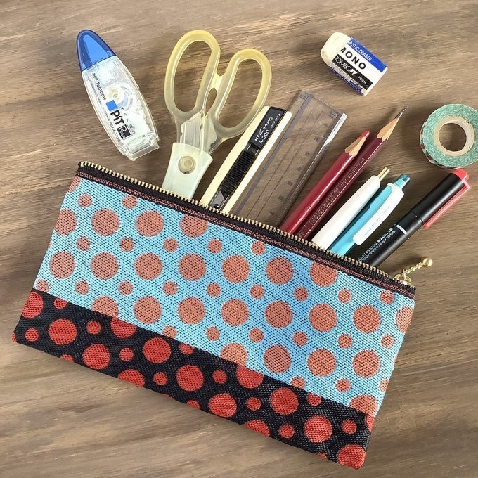 【ポルカ】畳縁 幅広 ポーチ ペンケース マスクケース カラフル 水玉 ドット