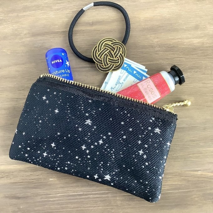 【星降る夜】畳縁 テトラ型 ペンケース 星 スター 宇宙 空 黒 銀