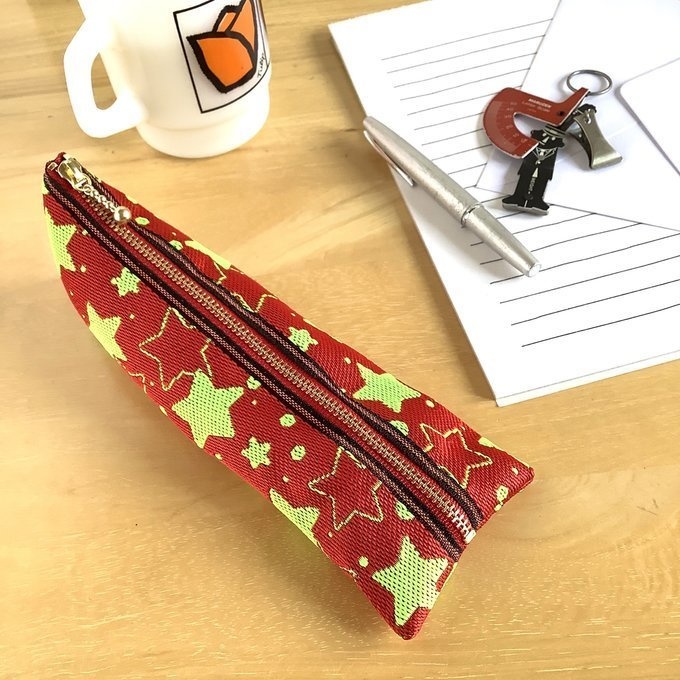 【きらきら星】畳縁 ぺたんこ 小銭入れ ミニポーチ カードケース 赤 ネオンカラー 星 スター