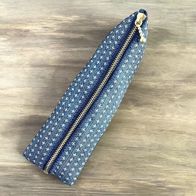 【十文字模様】畳縁 テトラ型 ペンケース 藍 青 北欧 クロス プラス柄