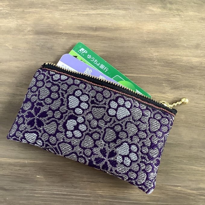【肉球と桜】畳縁 ぺたんこ 小銭入れ ミニポーチ カードケース 和風 紫 銀 足あと 犬 猫