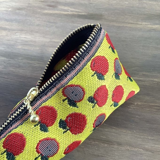 【りんご】畳縁 テトラ型 ペンケース 黄色 レトロポップ フルーツ