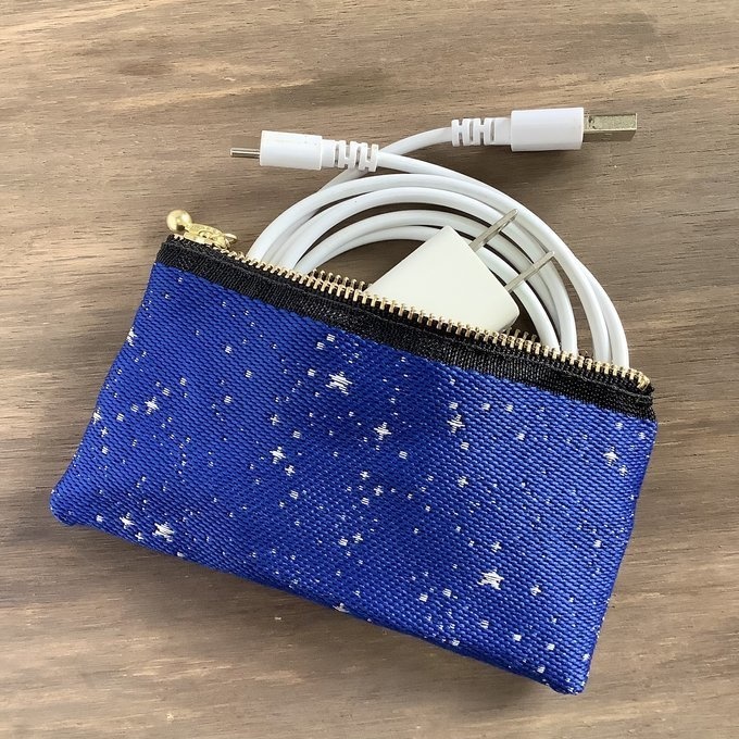 【星降る夜 銀星】畳縁 ぺたんこ ミニポーチ 小銭入れ カードケース 星 スター 宇宙 空 紺 銀