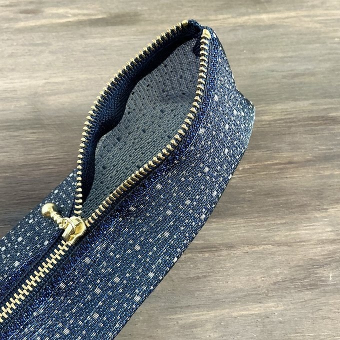 【玉霰】畳縁 テトラ型 ペンケース 藍色 雪 あられ