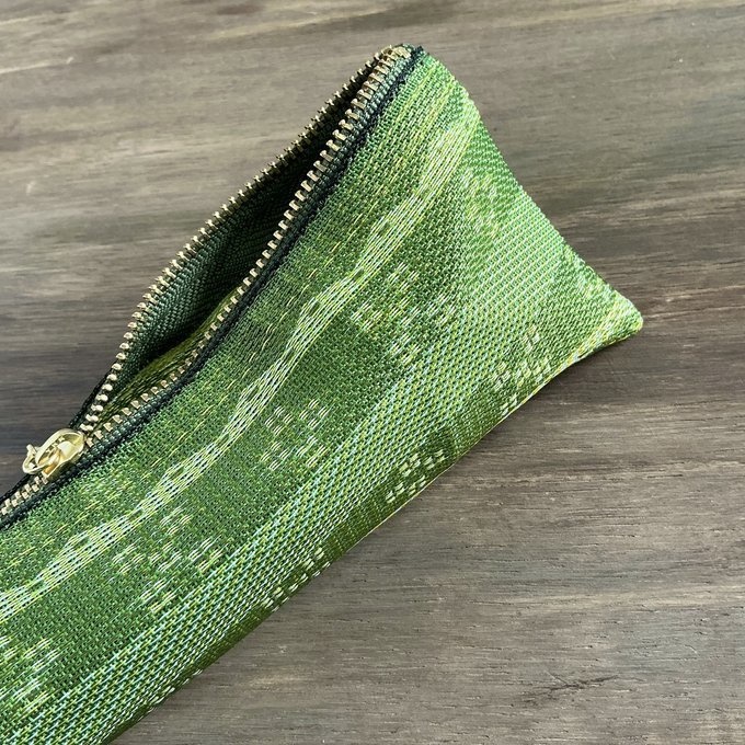 【ミンサー柄】畳縁 テトラ型 ペンケース 抹茶色 緑 沖縄 ちゅらべり 縁起物