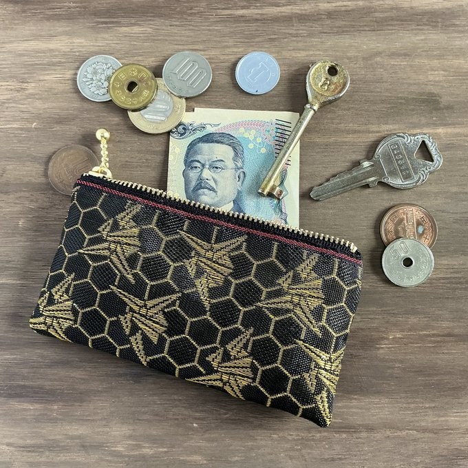 【折り鶴】畳縁 ミニポーチ カードケース 小銭入れ 数珠入れ 黒 金 亀甲 鶴 和風 千羽鶴 平和