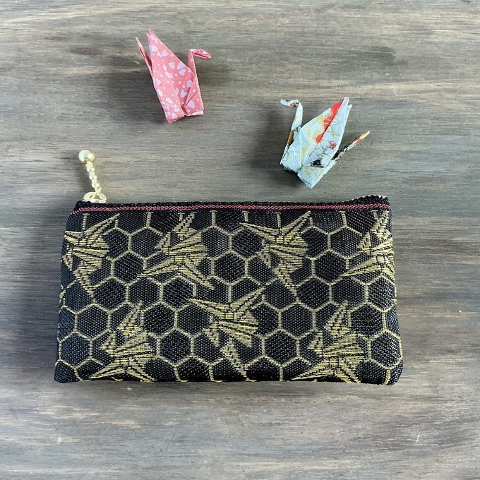 【折り鶴】畳縁 ミニポーチ カードケース 小銭入れ 数珠入れ 黒 金 亀甲 鶴 和風 千羽鶴 平和