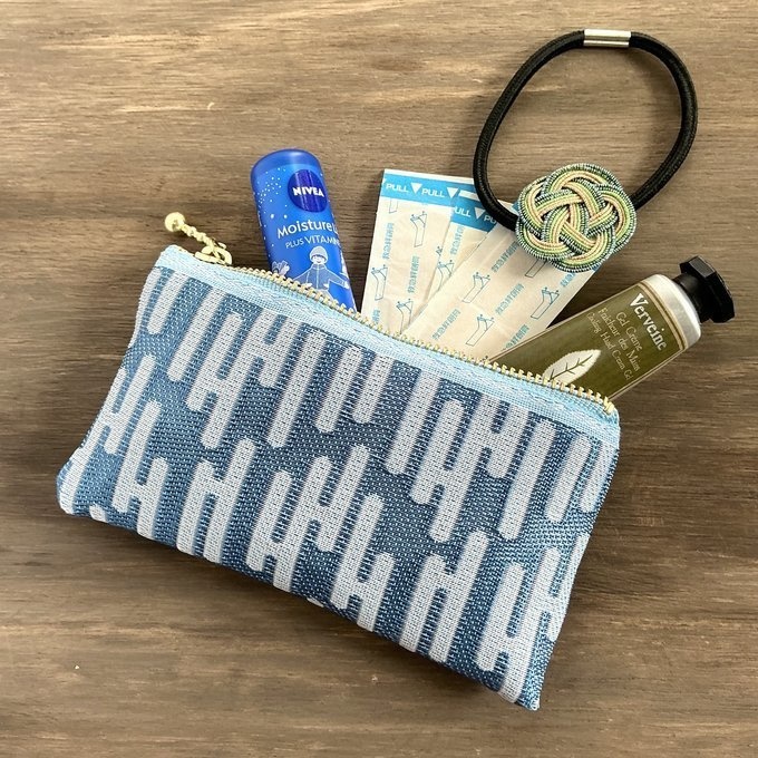 【エ霞】畳縁 ミニポーチ カードケース 小銭入れ 数珠入れ 水色 ブルー 和柄 伝統