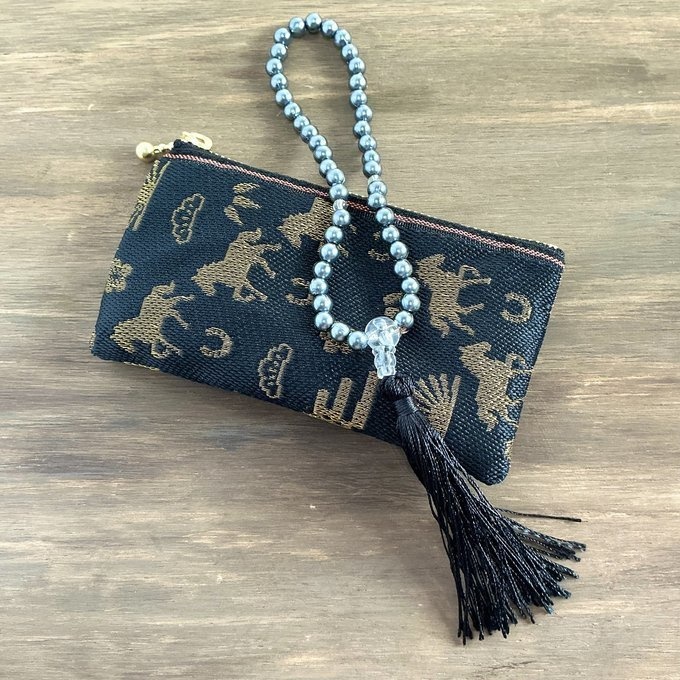 【おめでた柄】畳縁 ぺたんこ ミニポーチ カードケース 小銭入れ 数珠入れ 馬 アハルテケ 黒 金 縁起物 エ霞 松竹梅