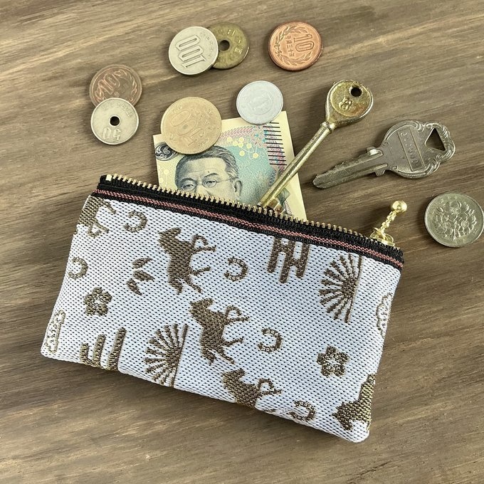 【おめでた柄】畳縁 ぺたんこ ミニポーチ カードケース 小銭入れ 数珠入れ 馬 アハルテケ 白 金 縁起物 エ霞 松竹梅