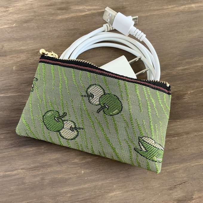 【うさぎ 青りんご】畳縁 ぺたんこ ミニポーチ 小銭入れ カードケース リンゴ 安曇野 信州 緑 青りんご グリーンアップル