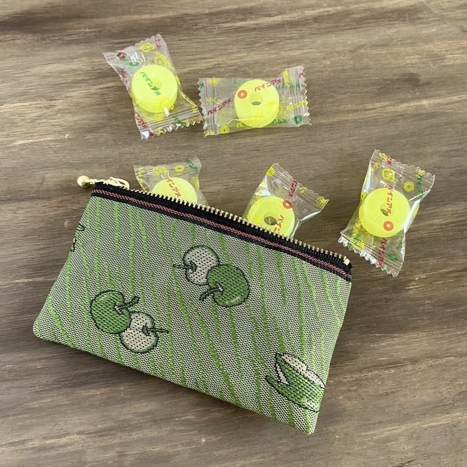 【うさぎ 青りんご】畳縁 ぺたんこ ミニポーチ 小銭入れ カードケース リンゴ 安曇野 信州 緑 青りんご グリーンアップル