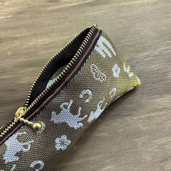 【金のおめでた柄】畳縁 テトラ型 ペンケース 白馬 ゴールド 縁起物 エ霞 松竹梅