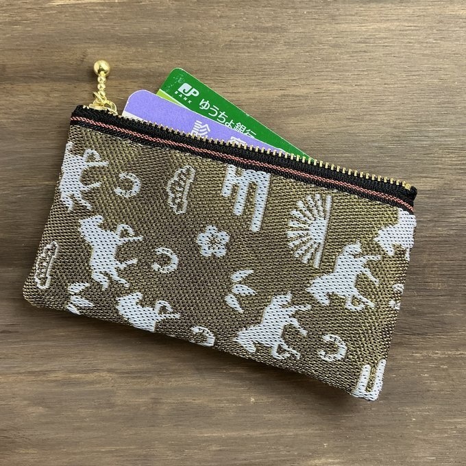 【金のおめでた柄】畳縁 ぺたんこ ミニポーチ カードケース 小銭入れ 数珠入れ 白馬 ゴールド 縁起物 エ霞 松竹梅