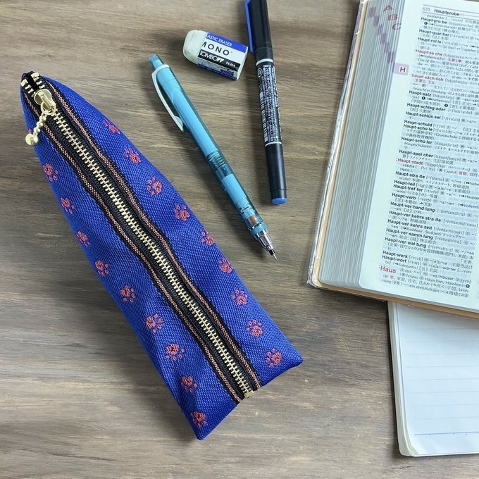 【足あと】畳縁 ぺたんこ ミニポーチ カードケース 小銭入れ 肉球 紺 ピンク 犬 猫