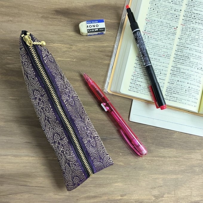 【エスニック】畳縁 ぺたんこ ミニポーチ カードケース 小銭入れ オリエンタル 紫 ゴールド