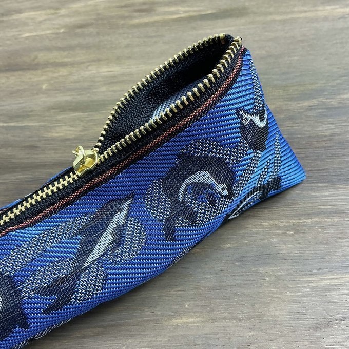 【イルカ】畳縁 テトラ型 ペンケース 青 魚 海 いるか マリン