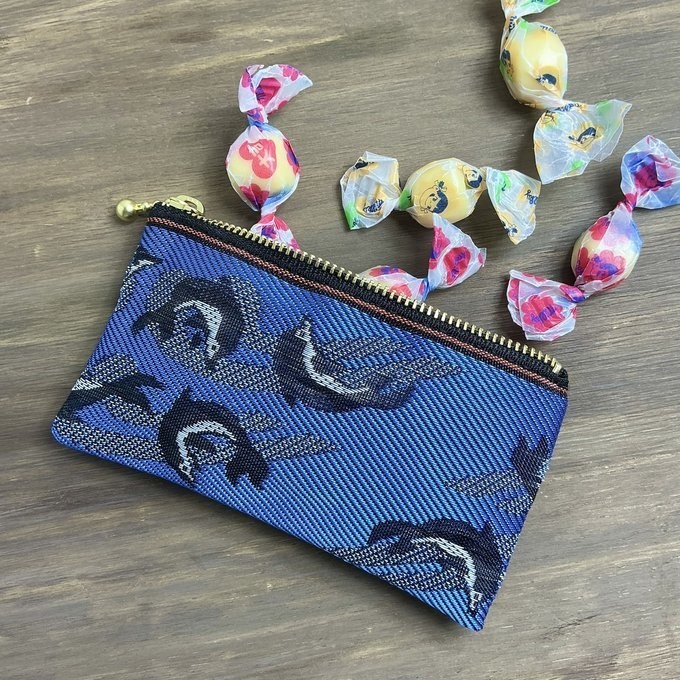 【イルカ】畳縁 ぺたんこ ミニポーチ 小銭入れ カードケース 青 魚 海 いるか マリン