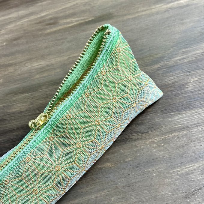 【新緑の木漏れ日】畳縁 テトラ型 ペンケース 麻の葉模様 グリーン 若葉色 薄緑 ニュアンスカラー
