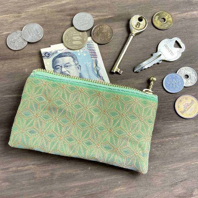 【新緑の木漏れ日】畳縁 ぺたんこ ミニポーチ カードケース 小銭入れ 麻の葉模様 グリーン 若葉色 薄緑 ニュアンスカラー