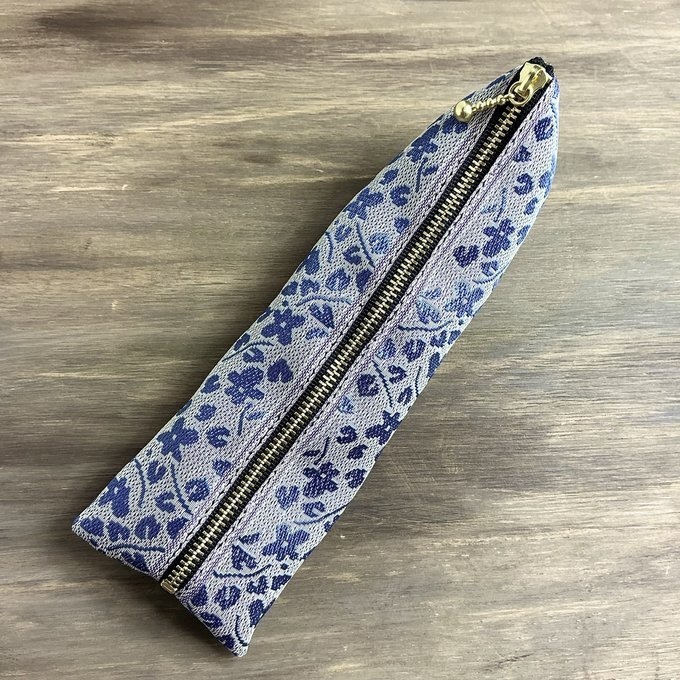 【すみれ】畳縁 テトラ型 ペンケース 菫 小花 青紫 バイオレット ブルー