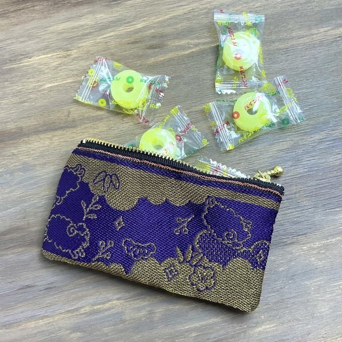 【羊】畳縁 ぺたんこ ミニポーチ カードケース 小銭入れ 数珠入れ 紫 金 縁起物 未年 松竹梅 干支
