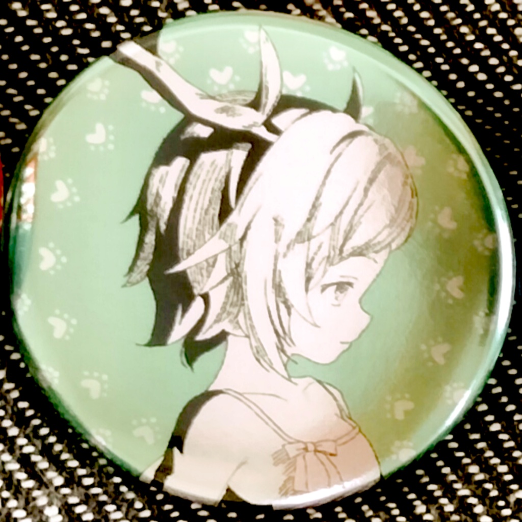 吉弔八千慧メタリック缶バッジあなざー