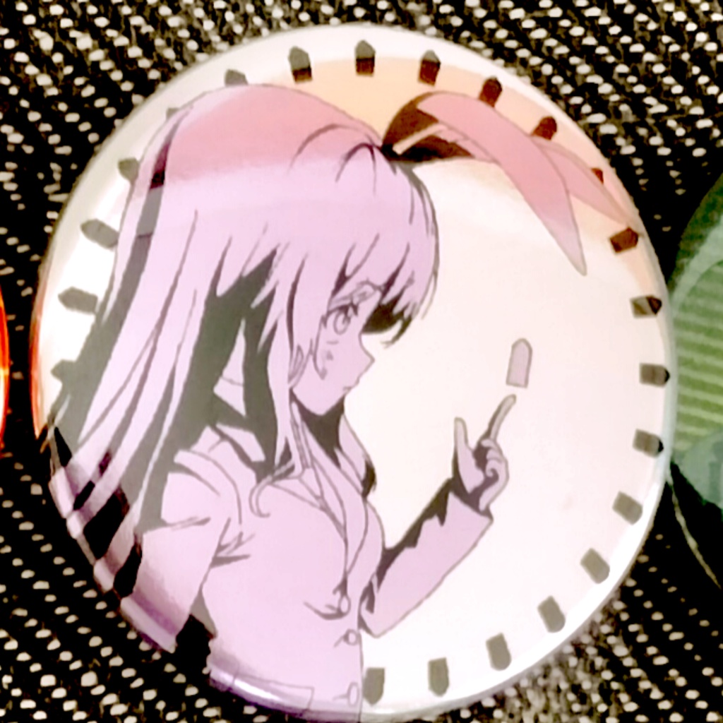 うどんげメタリック缶バッジ